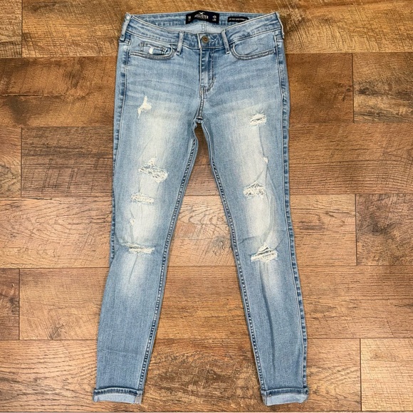 Hollister Low Rise Super Skinny Crop Women’s Jeans - Picture 2 of 14